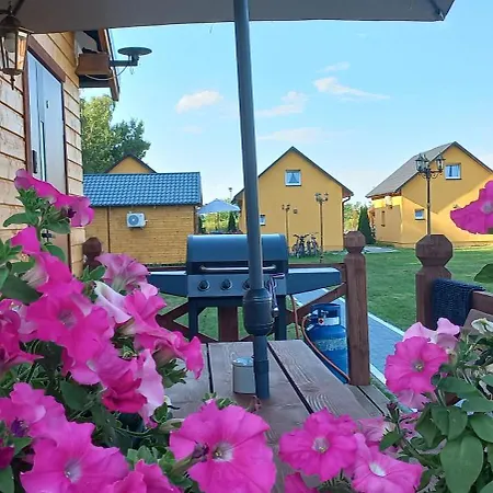 Grabska Osada Sun House - Domki Caloroczne Ogrzewane Grabce-Towarzystwo Zewnętrze zdjęcie