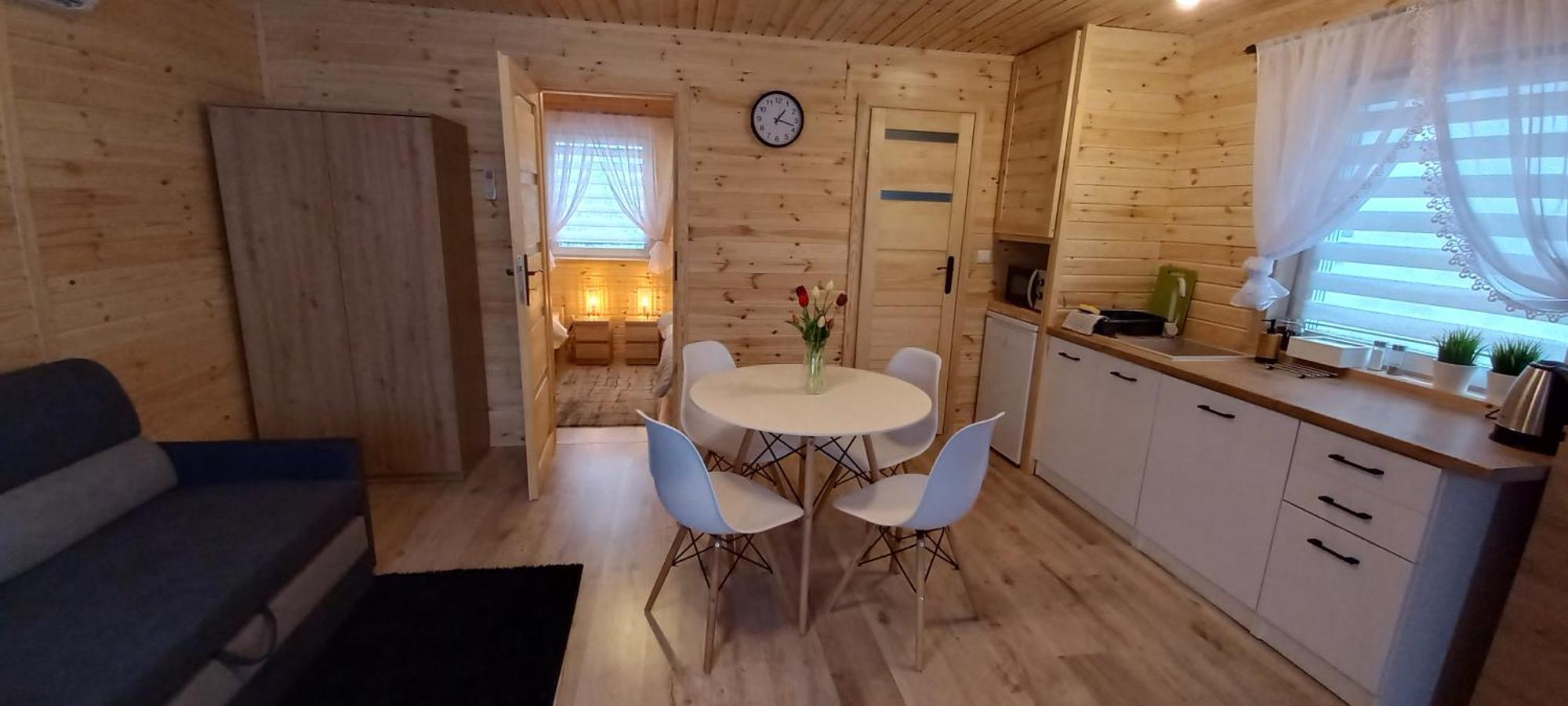 Holiday home Grabska Osada Sun House - Caloroczne Ogrzewane